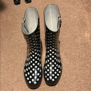 Rain boots